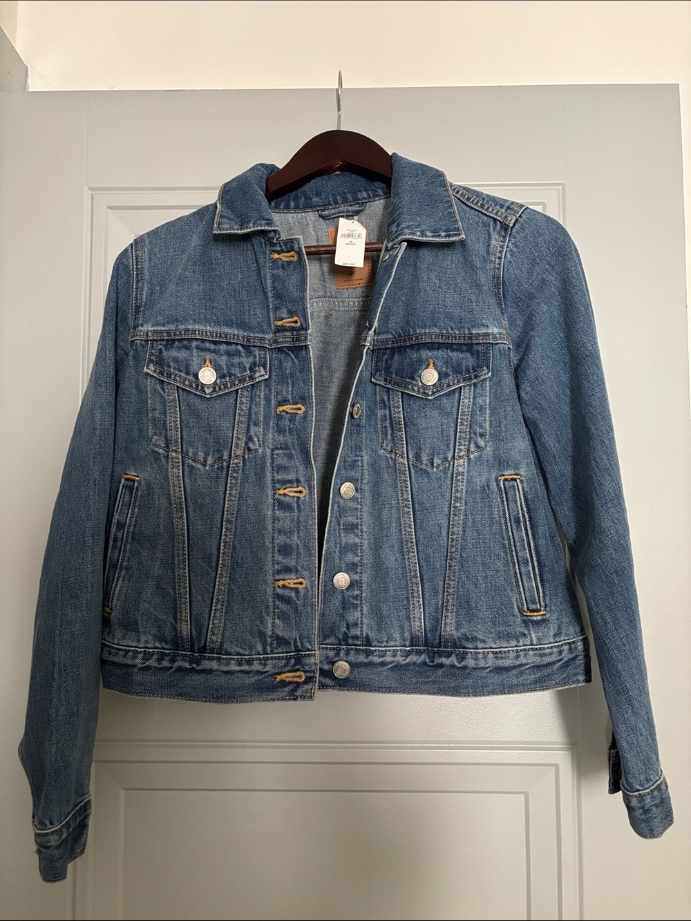 GAP Light Blue Denim Jacket - Women